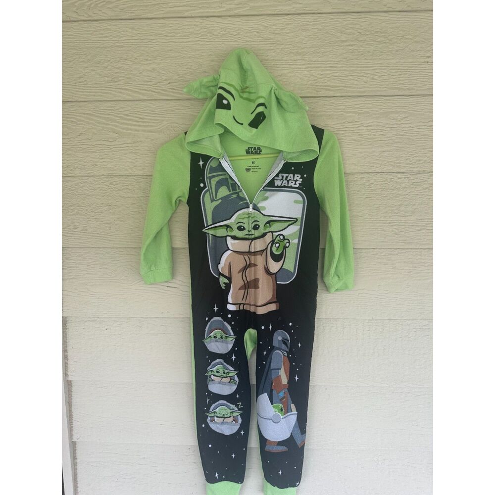 Star Wars The Mandalorian Grogu Baby Yoda Hooded Fleece Onesie Pajamas - Size 6